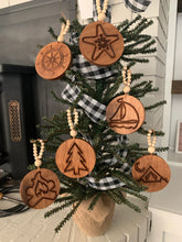 Load image into Gallery viewer, iATO Everyday Wood Essentials Collection – Cigarette Cases, Lighter Covers, Wood Chips & Ornaments - iATO Wooden Wonders