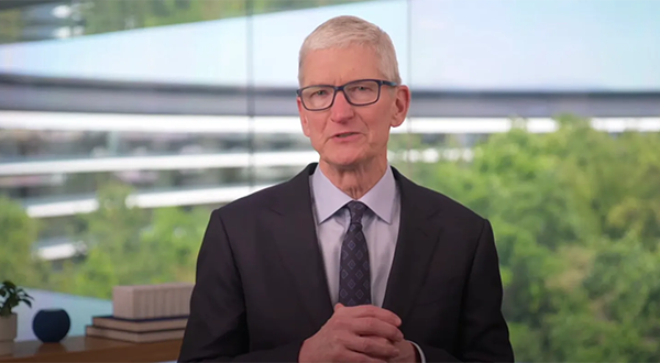 Tim Cook Thanks Trump for his Focus on Semiconductors